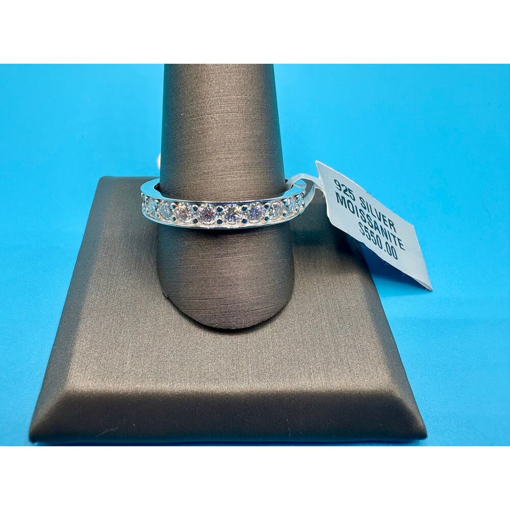 NWT - Men's 3CTW Moissanite Eternity Band - Size 11.5